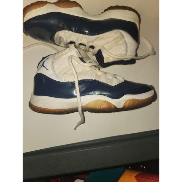 Size 8 - Jordan 11 Retro Win Like '82 2017 "378037-123" - Picture 1 of 9